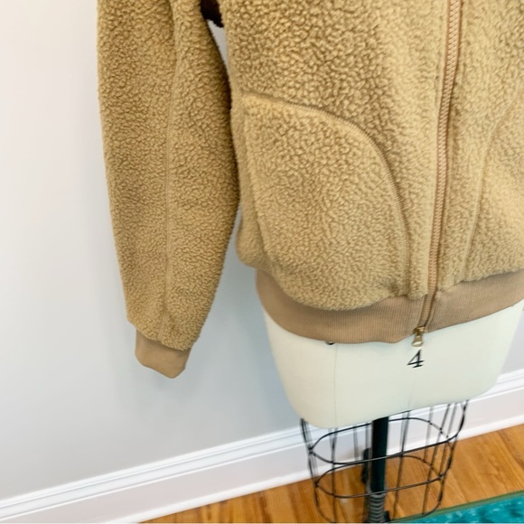 Everlane The Renew Teddy Bomber Ochre Small - Picture 8 of 14